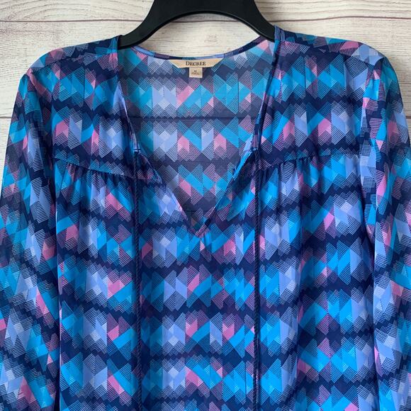Decree Blue and Pink Abstract Blouse Tassel Tie String Long Sleeve Size Medium - Picture 14 of 15